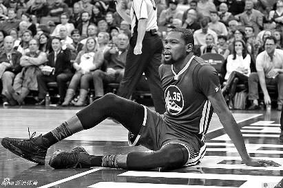 数据不容忽视！揭秘哈里森为何甘冒被解雇风险坚持交易东契奇